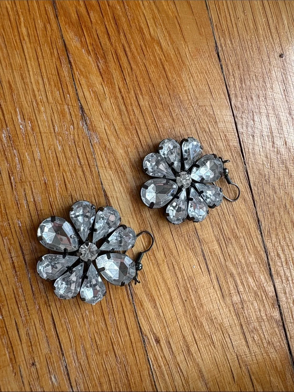 dELiA*s Clear Crystal Flower Drop Earrings
